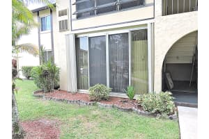 329 Pine Ridge Cir, Greenacres, FL 33463, Sold 02/06/23