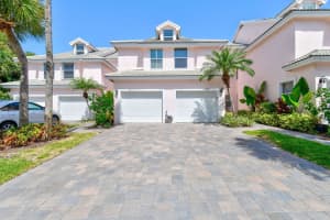 3003 Fairway Dr N, Jupiter, FL 33477, Sold 12/09/22