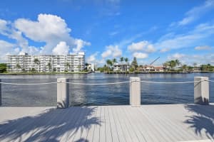1187  Hillsboro Mile    3w, Hillsboro Beach, FL 33062 Sold 12/01/22