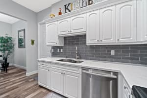 2607 Venetian Dr, Boynton Beach, FL 33426, Sold 10/28/22