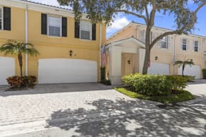 48 Laurel Oaks Cir, Jupiter, FL 33469, Sold 10/31/22
