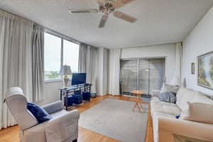 250 NE 20th St, Boca Raton, FL 33431, Sold 02/01/23