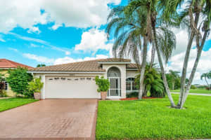 2633 Country Golf Dr, Wellington, FL 33414, Sold 12/30/22