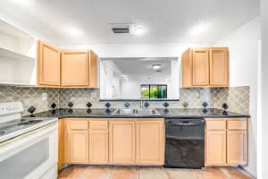 405 Canal Point N, Delray Beach, FL 33444, Sold 12/30/22