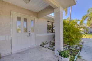 1580 SE Collette Cir, Port St. Lucie, FL 34952, Sold 11/23/22