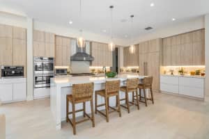 216 NW 11th Street, Boca Raton, FL 33432 Sold 11/02/22