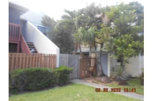 14 Crossings Cir, Boynton Beach, FL 33435, Sold 10/17/22
