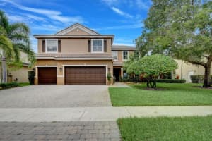 9297  Sedgewood Drive, Lake Worth Beach, FL 33467 Sold 05/31/23