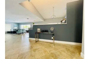 3812 NW Nw 72nd Drive Drive, Coral Springs, FL 33065 Sold 11/28/22