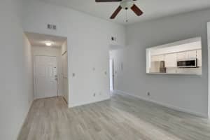 815 W Boynton Beach Boulevard   13-204, Boynton Beach, FL 33426 Sold 10/31/22