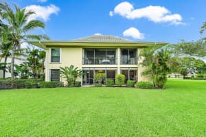 4 SE Turtle Creek Drive   A, Tequesta, FL 33469 Sold 10/25/22