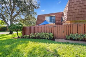 3112  Spanish Wells Drive   14-D, Delray Beach, FL 33445 Sold 11/17/22