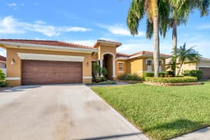 10640  Paso Fino Drive, Wellington, FL 33449 Sold 03/24/23