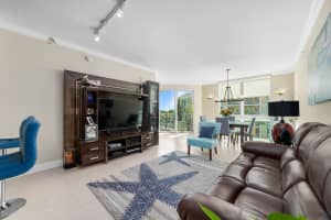 806 E Windward Way, Lantana, FL 33462, Sold 03/27/23