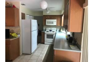 1261 Singer Dr, West Palm Beach, FL 33404, Sold 10/06/22