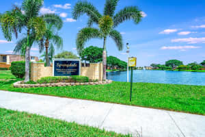 573  Springdale Circle, Palm Springs, FL 33461 Sold 10/28/22