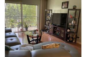 613 S State Road 7    2b, Margate, FL 33068 Sold 11/15/22