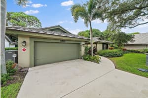 5905  Stonewood Court, Jupiter, FL 33458 Sold 10/27/22