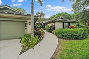 5905  Stonewood Court, Jupiter, FL 33458 Sold 10/27/22
