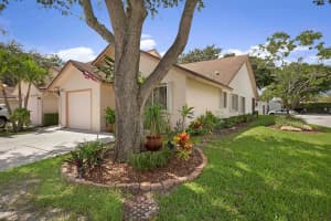 132  Paradise Crescent, Royal Palm Beach, FL 33411 Sold 10/28/22