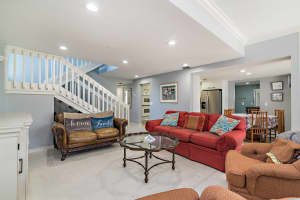 3962 N Ocean Drive   10, Singer Island, FL 33404 Sold 08/11/23