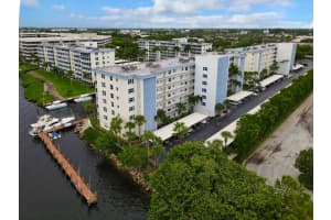 1 Harbourside Dr, Delray Beach, FL 33483, Sold 12/02/22