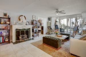 1 Harbourside Dr, Delray Beach, FL 33483, Sold 12/02/22