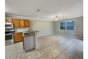 9411 NW 55th St, Sunrise, FL 33351, Sold 02/08/23