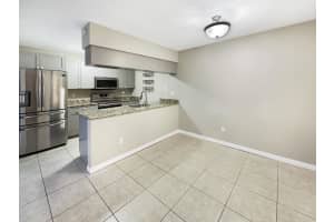 1221 SW 120th Way, Davie, FL 33325, Sold 11/22/22