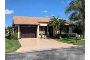 6200 Olivewood Cir, Greenacres, FL 33463, Sold 11/30/22