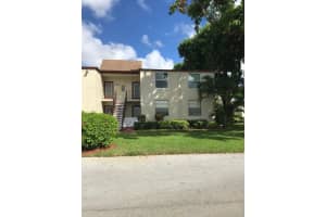 16 Willowbrook Ln, Delray Beach, FL 33446, Sold 10/14/22