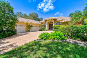 8725  Man O War Road, Palm Beach Gardens, FL 33418 Sold 12/22/22
