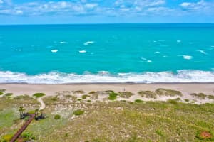 10  Harbour Isle Drive  E 304, Fort Pierce, FL 34949 Sold 05/31/23