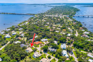 10  Knowles Road, Sewalls Point, FL 34996 Sold 11/23/22