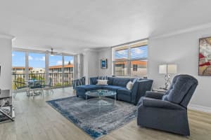 910  Dogwood Drive   547, Delray Beach, FL 33483 Sold 11/29/22