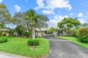 1041 NW 3rd Street, Boca Raton, FL 33486 Sold 11/21/22
