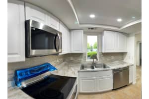 1538 SE Royal Green Circle   103, Port Saint Lucie, FL 34952 Sold 11/23/22