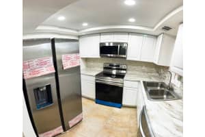 1538 SE Royal Green Circle   103, Port Saint Lucie, FL 34952 Sold 11/23/22