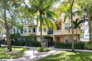 2421  San Pietro Circle, Palm Beach Gardens, FL 33410 Sold 02/08/23