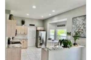 102 Brook Woode Ct, Royal Palm Beach, FL 33411, Sold 02/28/23
