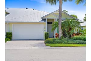 420 Pineapple Square SW, Vero Beach, FL 32962, Sold 11/18/22