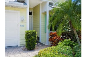 420 Pineapple Square SW, Vero Beach, FL 32962, Sold 11/18/22