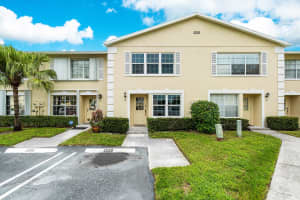 222 Foxtail Dr, Greenacres, FL 33415, Sold 11/23/22