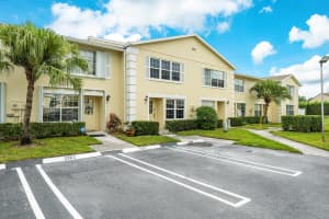 222 Foxtail Dr, Greenacres, FL 33415, Sold 11/23/22