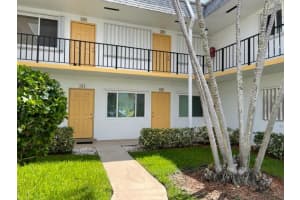 3360 Lake Osborne Dr, Lake Worth, FL 33461, Sold 01/26/23