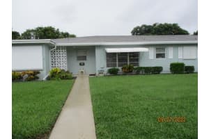 220 High Point Court E B, Delray Beach, Fl 33445 Delray Beach, FL 33445 Sold 02/10/23