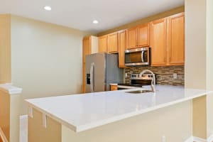 9885  Lago Drive Boynton Beach, FL 33472 Sold 05/08/23