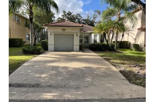 4954 Pelican Manor, Coconut Creek, FL 33073, Sold 12/05/22