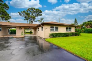 136 Mockingbird Ln, Delray Beach, FL 33445, Sold 02/17/23