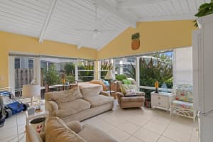 320 S Ocean Blvd, Delray Beach, FL 33483, Sold 11/02/22